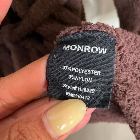 Monrow Plush Sweater Robe - Picture 10 of 11